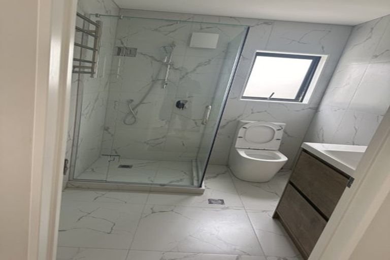 Photo of property in 79b Bond Crescent, Forrest Hill, Auckland, 0620