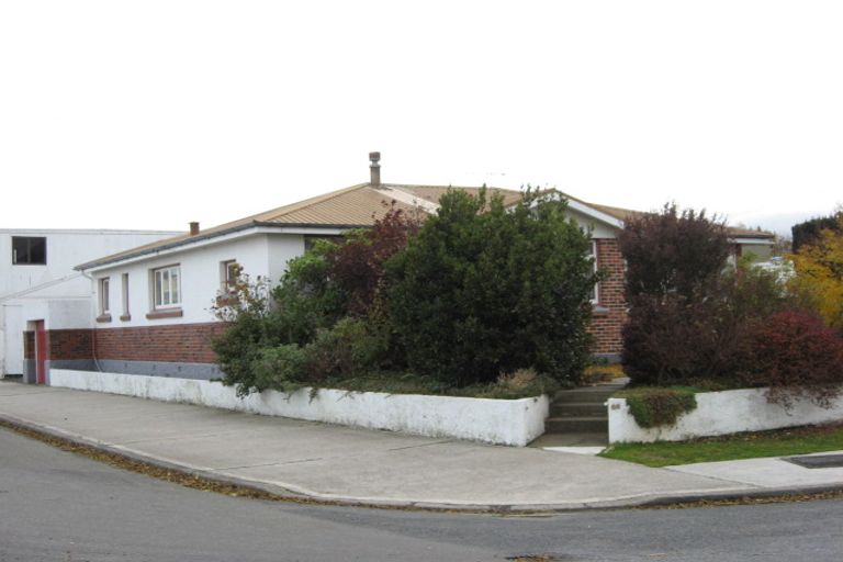 Photo of property in 20 Spenser Street, Milton, 9220