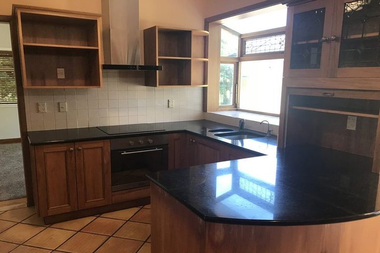 Photo of property in 15 Saint James Avenue, Boulcott, Lower Hutt, 5011