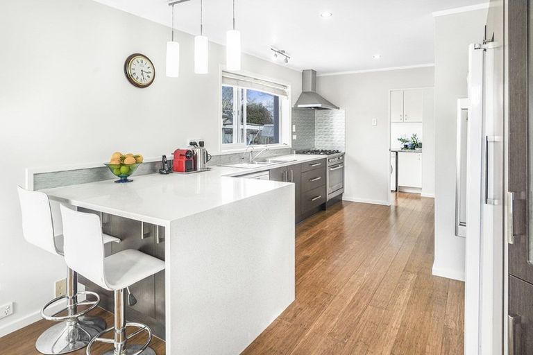 Photo of property in 28 Moreland Avenue, Pukete, Hamilton, 3200