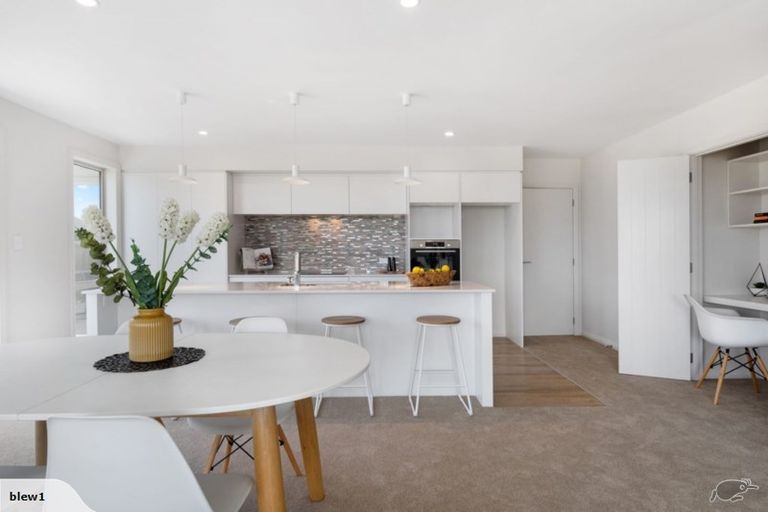 Photo of property in 80 Bert Wall Drive, Omokoroa, 3114