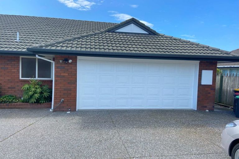 Photo of property in 2/42f Merrin Street, Avonhead, Christchurch, 8042