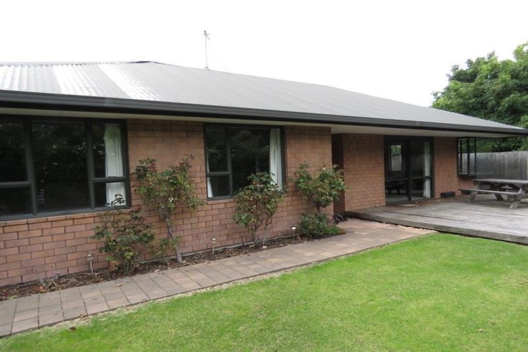 Photo of property in 1/42 Moreland Avenue, Papanui, Christchurch, 8053