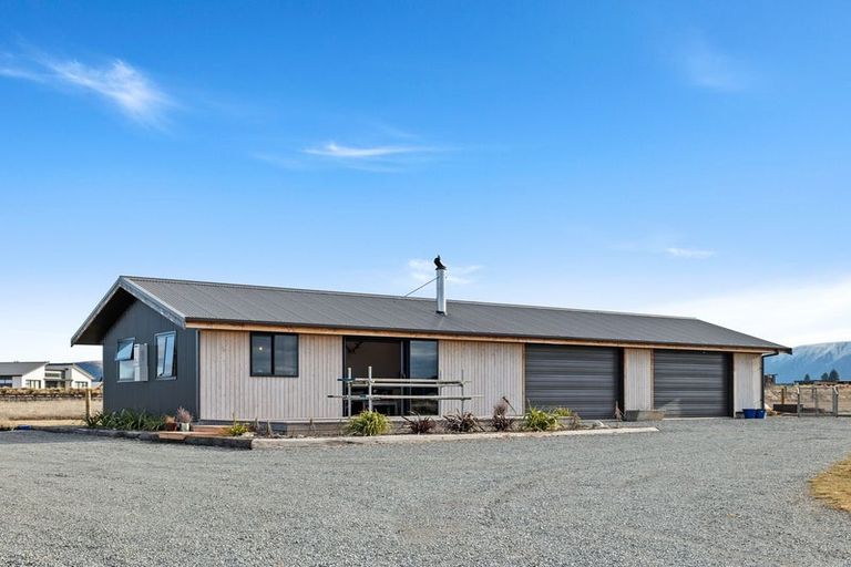 Photo of property in 9 Tussock Crescent, Twizel, 7901