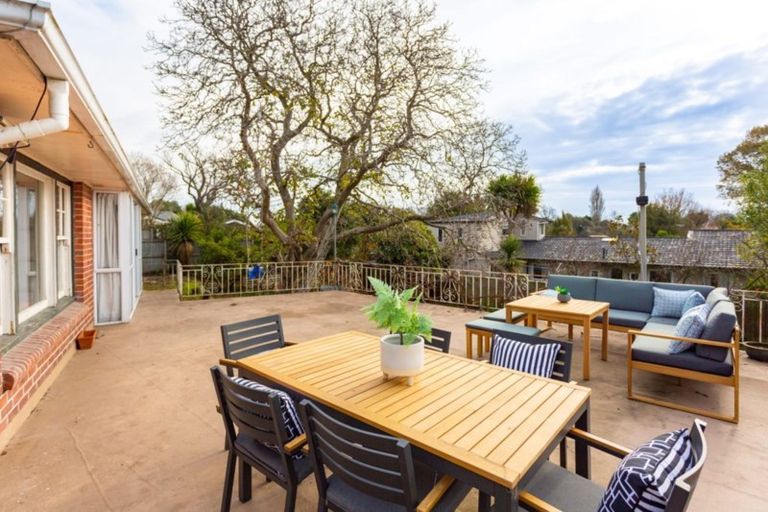 Photo of property in 121 Saint Martins Road, Saint Martins, Christchurch, 8022