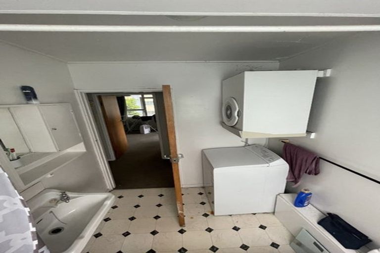 Photo of property in Adelphi Apartments, 183 The Terrace, Wellington Central, Wellington, 6011