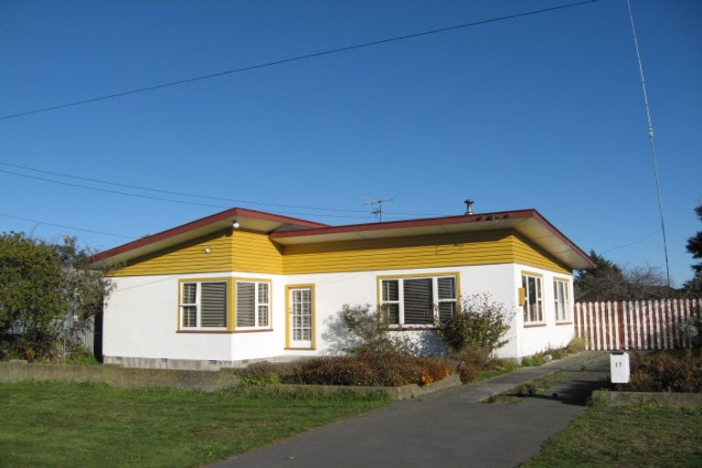 Photo of property in 17 Nirvana Street, Brooklands, Christchurch, 8083