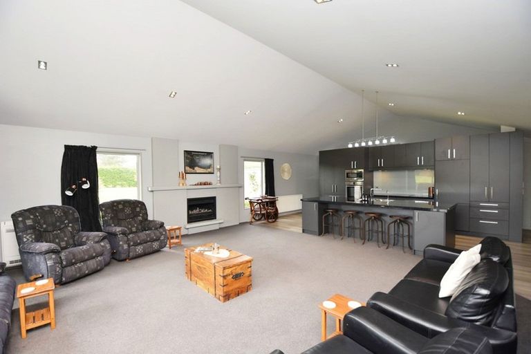 Photo of property in 225 Oreti Road, Otatara, Invercargill, 9879