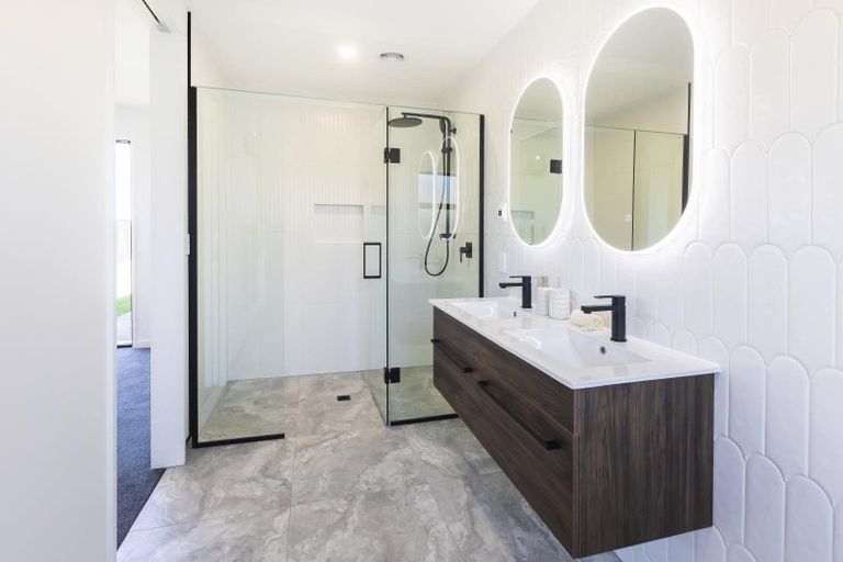 Photo of property in 43 Candlesticks Crescent, Lincoln, 7608