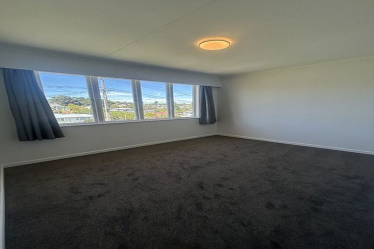 Photo of property in 71 Heaphy Street, Blockhouse Bay, Auckland, 0600