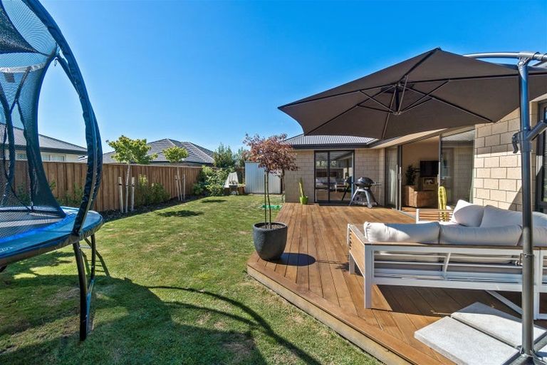 Photo of property in 53 Bradwell Crescent, Halswell, Christchurch, 8025