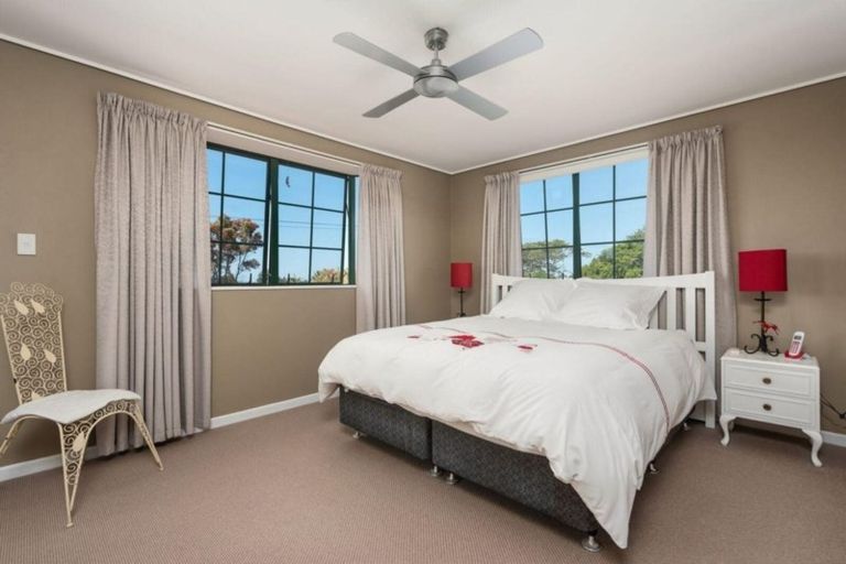 Photo of property in 1 Saunders Place, Te Puke, 3119