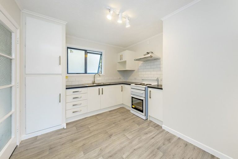 Photo of property in 16 Noel Burnside Road, Wiri, Auckland, 2025