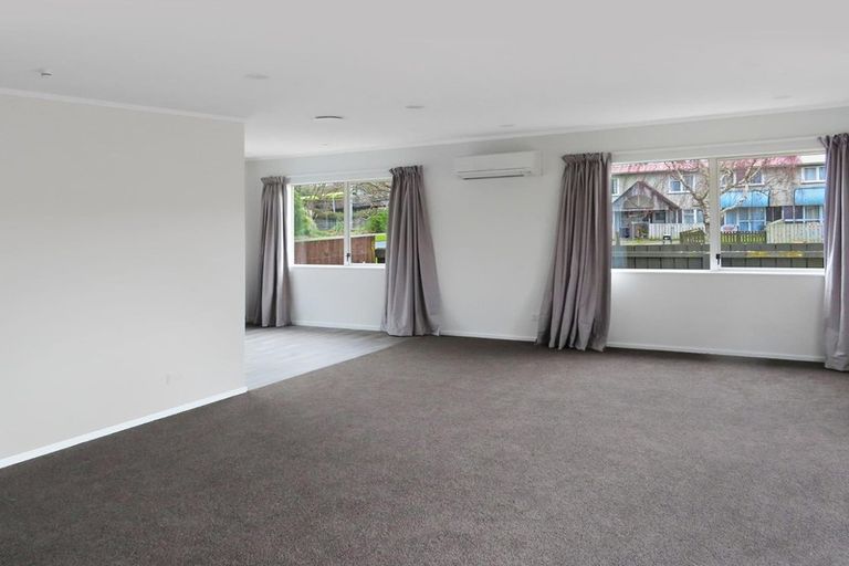 Photo of property in 26 Harrison Crescent, Avalon, Lower Hutt, 5011