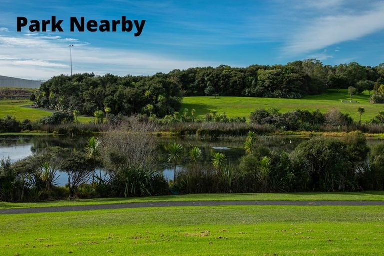 Photo of property in 11 Vitex Lane, Henderson, Auckland, 0612