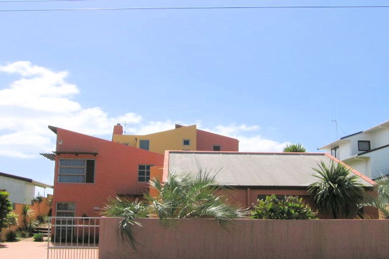 Photo of property in 11 Motiti Road, Papamoa Beach, Papamoa, 3118