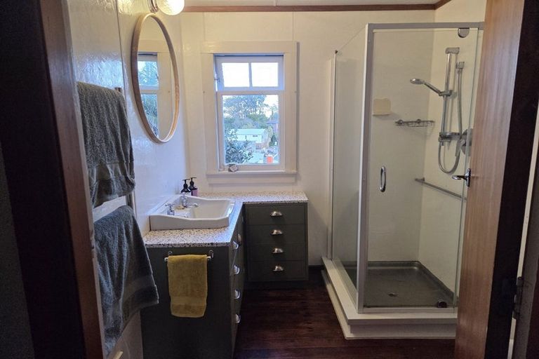 Photo of property in 13 Kent Road, Regent, Whangarei, 0112
