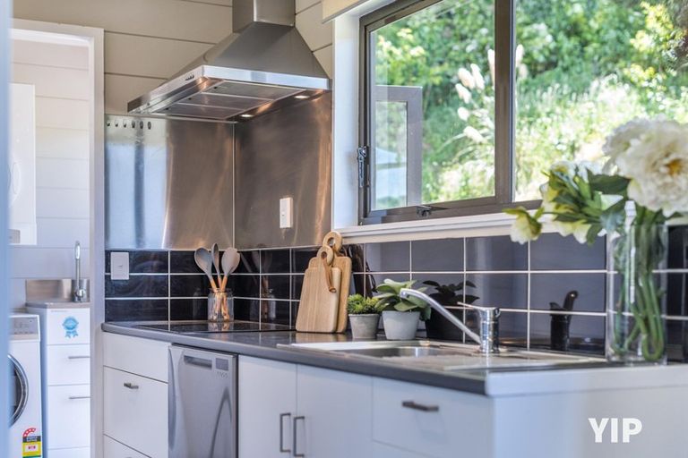 Photo of property in 107 Gillespies Road, Birchville, Upper Hutt, 5018