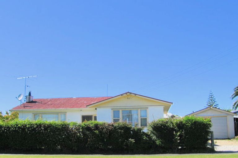 Photo of property in 18 Bulli Street, Riverdale, Gisborne, 4010