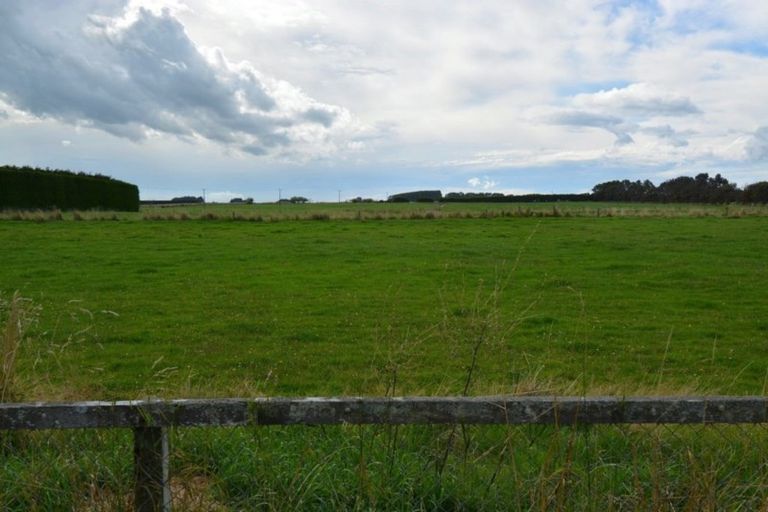 Photo of property in 226 Mokotua Road, Mokotua, Invercargill, 9871