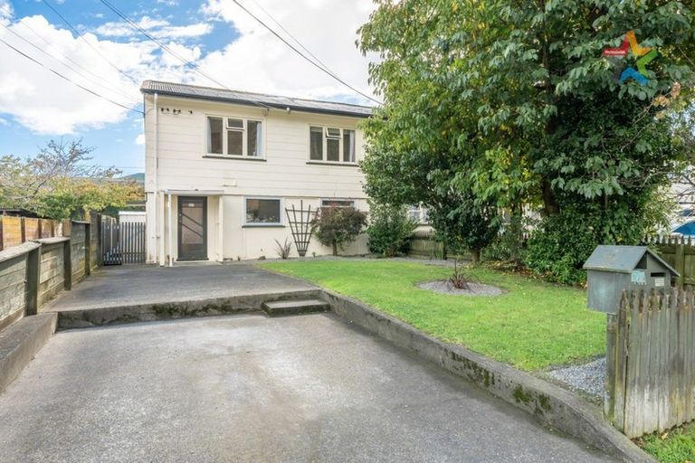 Photo of property in 1/14 Eldon Grove, Taita, Lower Hutt, 5019