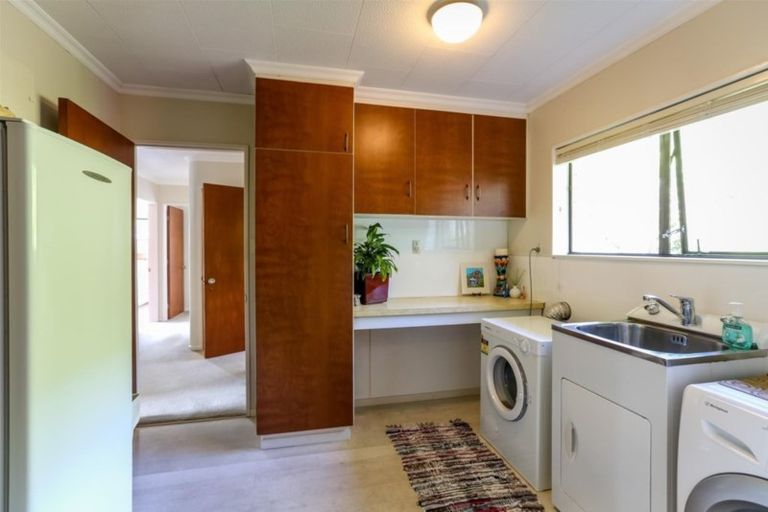 Photo of property in 18 Hickford Place, Okato, 4335