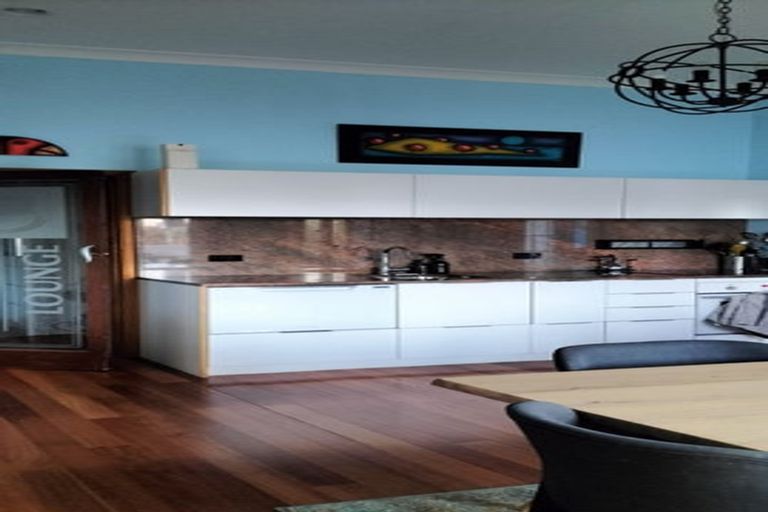 Photo of property in 105 Owen Street, Newtown, Wellington, 6021