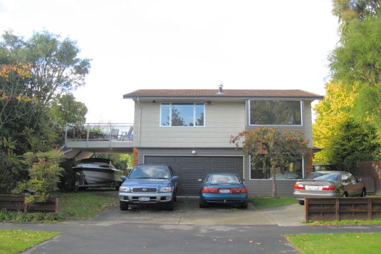Photo of property in 53 Sayers Crescent, Ilam, Christchurch, 8041