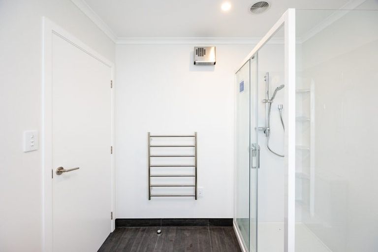 Photo of property in 55 Atlantic Drive, Fitzherbert, Palmerston North, 4410