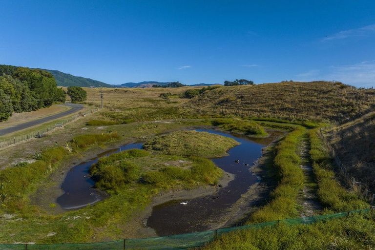 Photo of property in 245 Te Hapua Road, Te Horo, Otaki, 5581