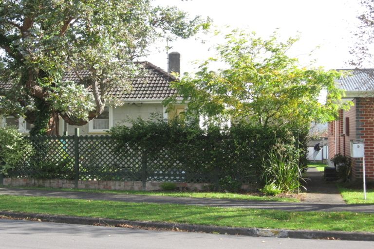 Photo of property in 5 Purdy Street, Naenae, Lower Hutt, 5011