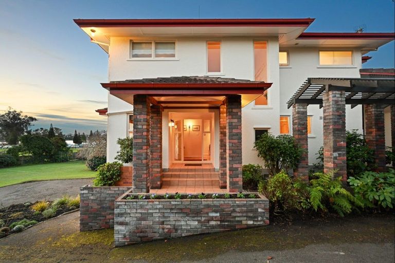 Photo of property in 148 Lake Crescent, Hamilton Lake, Hamilton, 3204