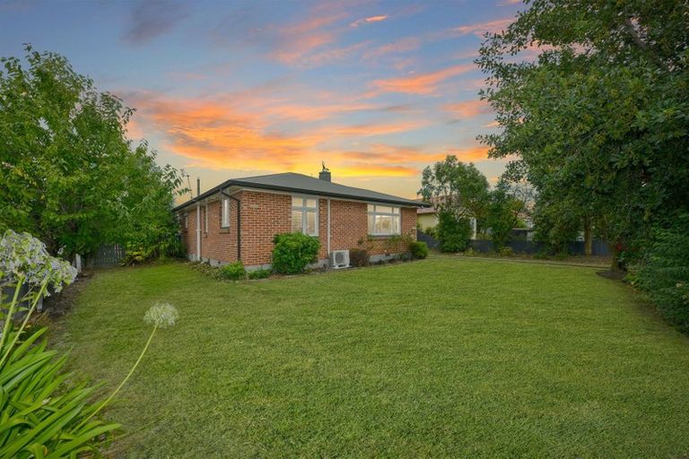 Photo of property in 55 East Belt, Rangiora, 7400