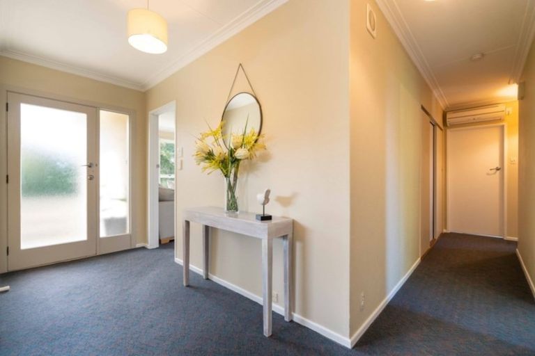 Photo of property in 100 Martin Road, Fairfield, Dunedin, 9018