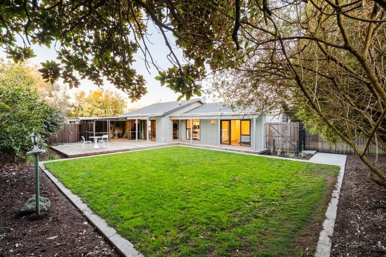 Photo of property in 19 Yellowstone Crescent, Burwood, Christchurch, 8083