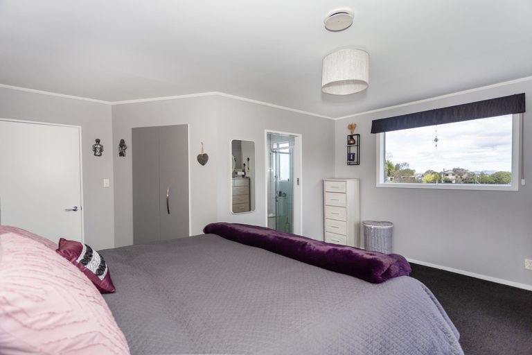 Photo of property in 3 Leven Street, South Hill, Oamaru, 9400