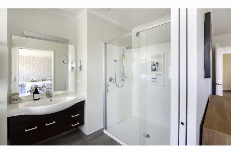 Photo of property in 27 Daelyn Drive, Richmond, 7020