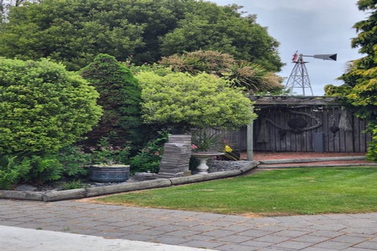 Photo of property in 11 Stalkers Road, Woodend Beach, Kaiapoi, 7691