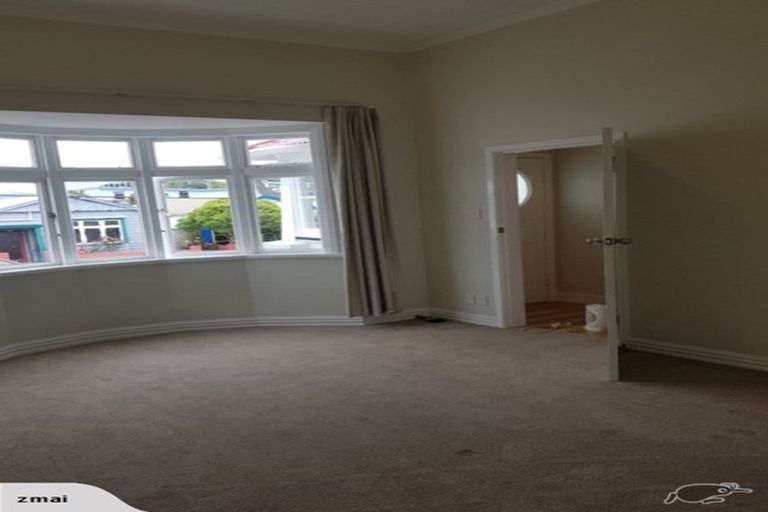 Photo of property in 30 Normanby Street, Newtown, Wellington, 6021
