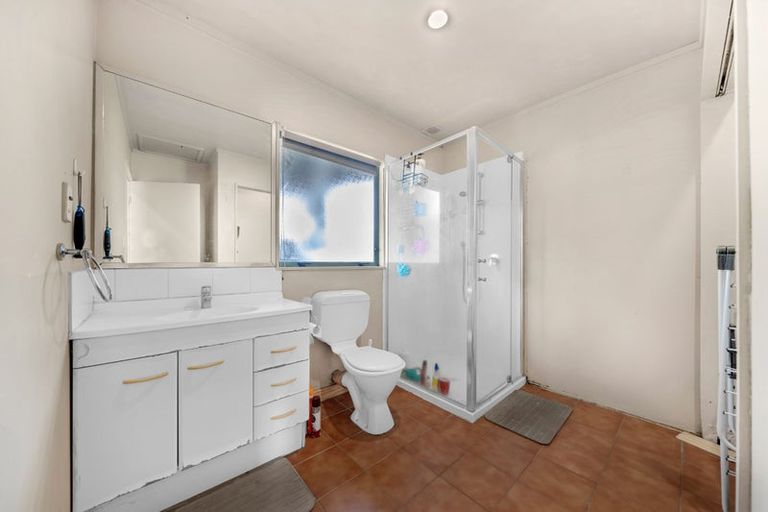 Photo of property in 130 Gadsby Road, Favona, Auckland, 2024