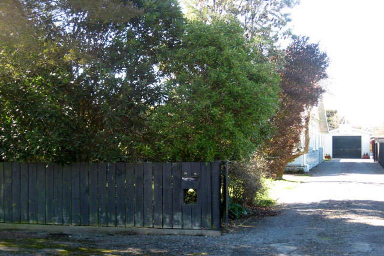 Photo of property in 24 Clifton Avenue, Carterton, 5713