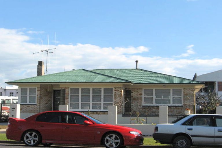 Photo of property in 413 Mackay Street, Thames, 3500