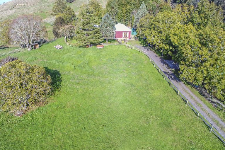 Photo of property in 67 Allen And Eyre Road, Onewhero, Tuakau, 2697