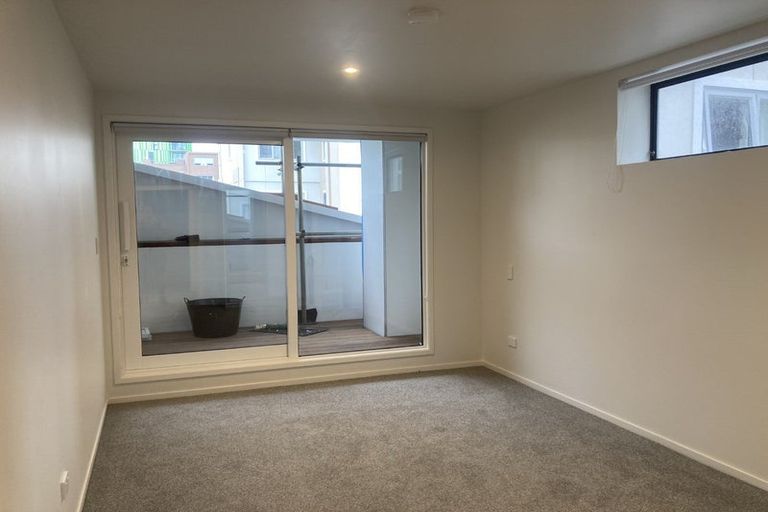 Photo of property in 2/32 Martin Square, Te Aro, Wellington, 6011