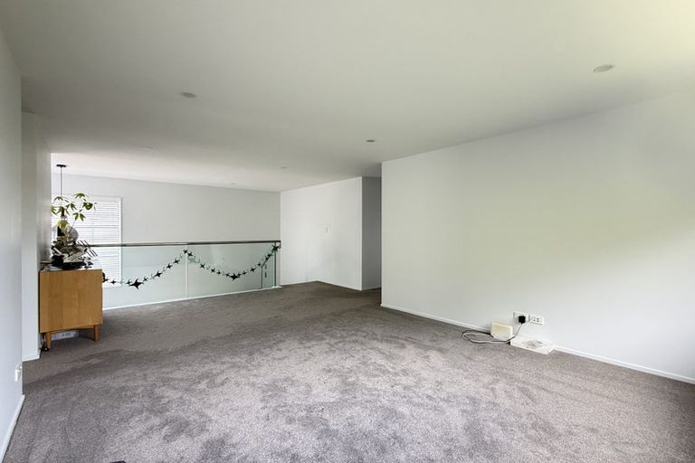 Photo of property in 14b Mackay Drive, Greenhithe, Auckland, 0632