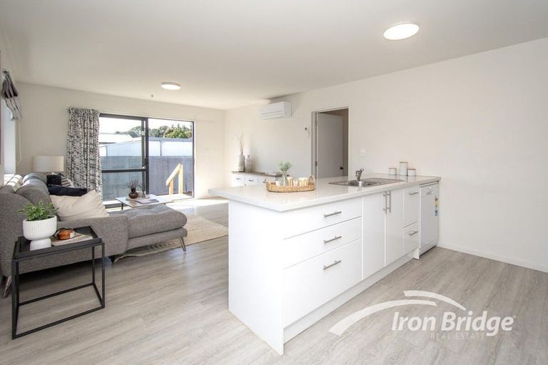 Photo of property in 101a Pages Road, Wainoni, Christchurch, 8061