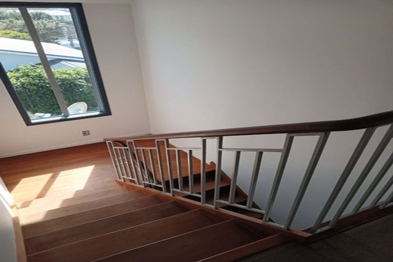 Photo of property in 19 Manuka Street, Miramar, Wellington, 6022