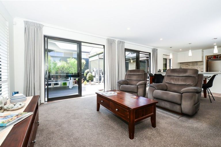 Photo of property in 16 Jennian Avenue, Rototuna North, Hamilton, 3210