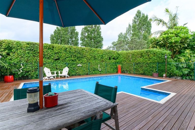 Photo of property in 38 Marywil Crescent, Hillcrest, Auckland, 0627