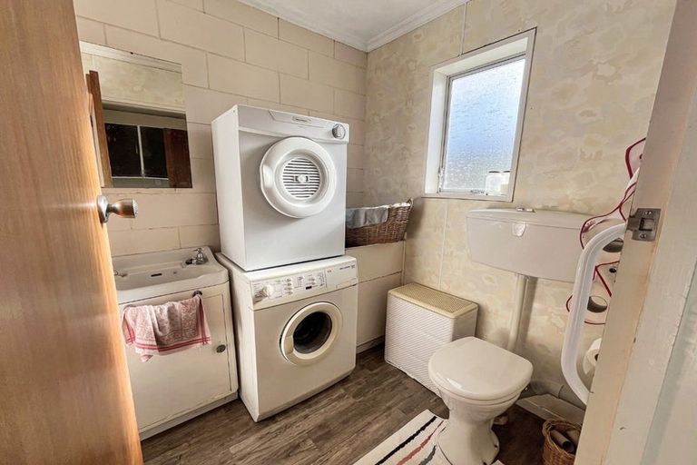 Photo of property in 3/295 Ruahine Street, Terrace End, Palmerston North, 4410